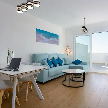 Apartment Celere Sea Views *